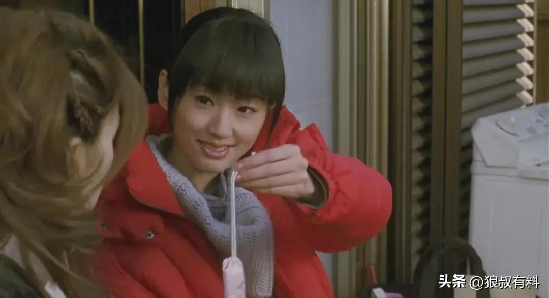 咒怨2 中田秀夫 日本恐怖电影 日本传统信仰 超自然元素 镜头构图 视觉效果 声效运用 配乐创新 恐怖氛围 营造 惊悚剧情_咒怨2日版在线观看