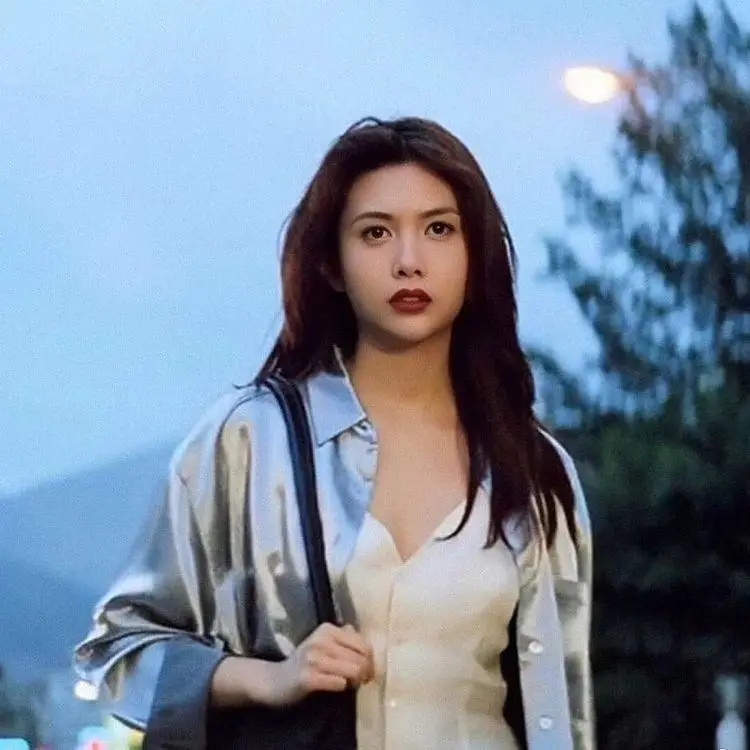  邱淑贞 参加港姐 _邱淑贞 早年经历 _中国女明星邱淑贞