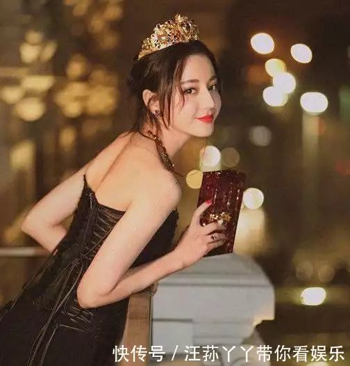走光女明星 中国_女明星防走光方法_杨幂打底裤防走光